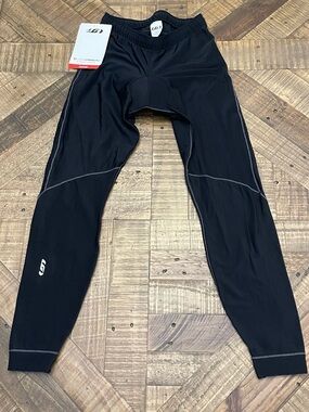 Louis Garneau cycling tights featuring their signature HeatMaxx technology